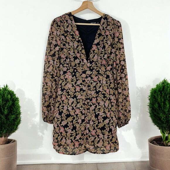 Nasty Gal Nothing Bud Love Button Front Floral Mini Dress - Picture 5 of 10